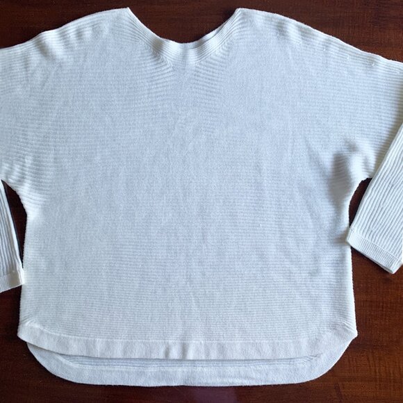 Ardene Ivory Dolman Sleeve Knit Sweater | Size Large - Picture 13 of 14